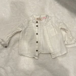 Zara muslin button up shirt. 3/6mo.